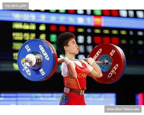 举重女子45公斤级赵金红夺冠，49公斤级侯志慧登顶